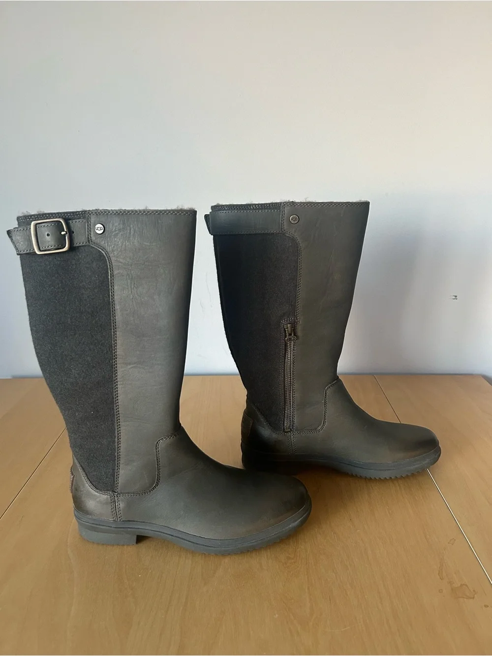 UGG stylish green